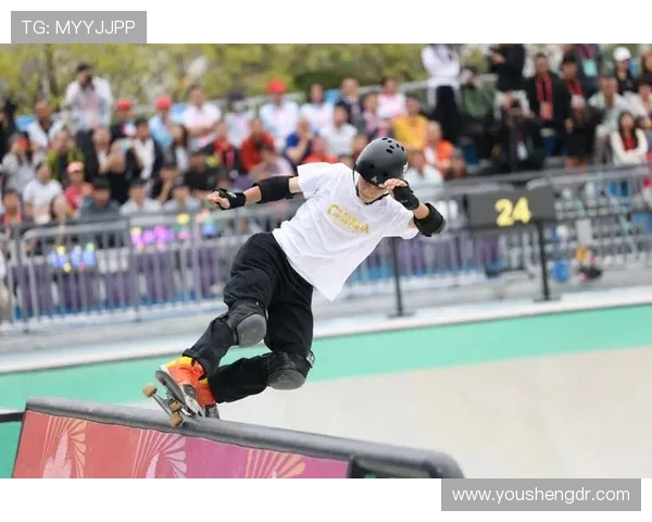 滑板文化的崛起：探秘西安滑板队的中路突破与成长之路