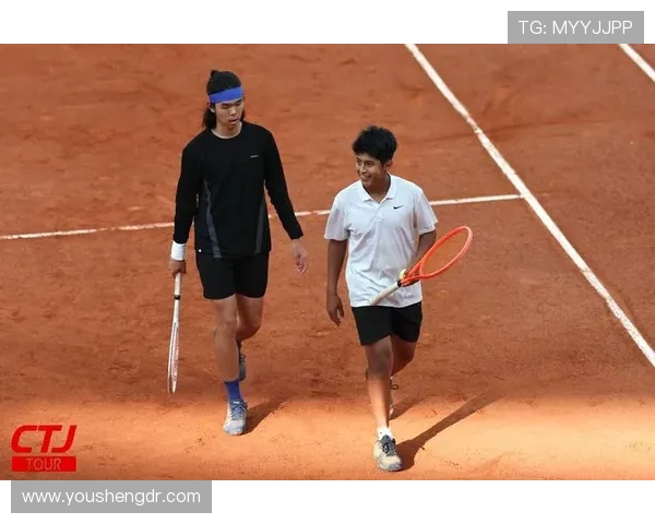 赛后分析：北京网球队与广州网球队技术对抗的精彩瞬间与战术解析