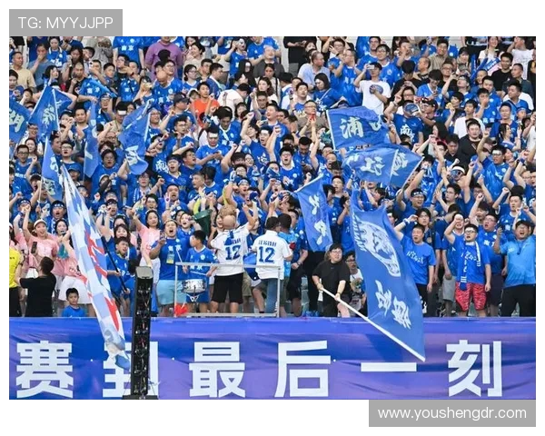 探寻现代足球俱乐部运营战略与球迷文化深度融合持续发展的新路径