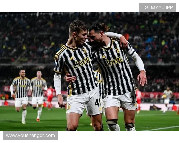 尤文图斯与那不勒斯激战正酣谁将赢得意甲巅峰对决的荣耀 尤文图斯与那不勒斯激战正酣谁将赢得意甲巅峰对决的荣耀